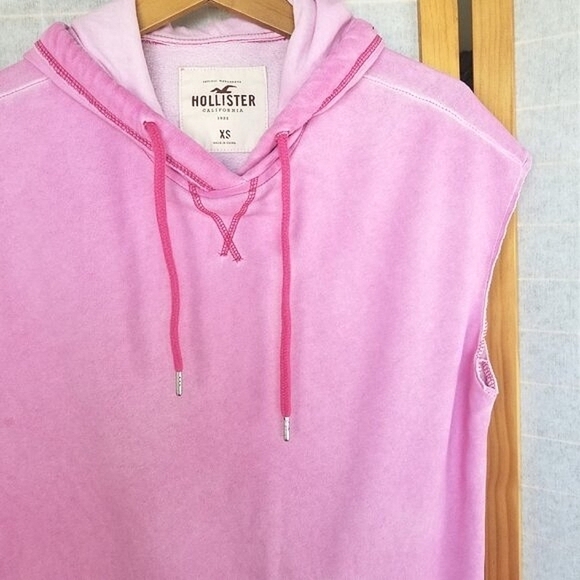 Hollister 90s Style Muscle Hoodie Top Size XS Pink Distressed - Picture 3 of 6